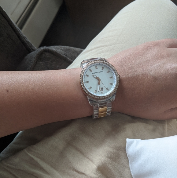 Michael Kors MK clear gold crystal diamond watch - Picture 1 of 8